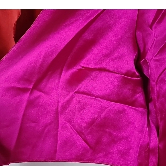 NEW JULIA by Love J Satin Red Pink Tie Front Crop Top Blouse Sz S - Picture 5 of 10